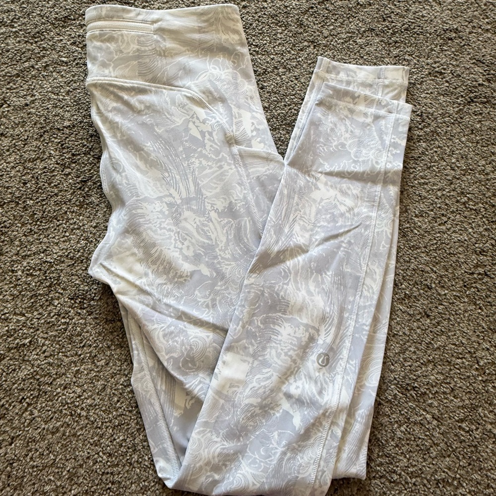 Lululemon Swift Speed High-Rise Tight 28”